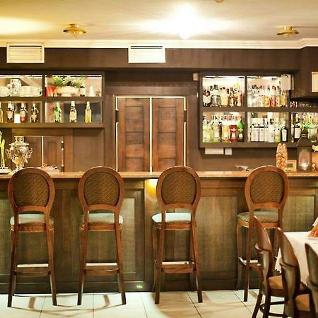 Bialy Kruk Hotel Starogard Gdański Buitenkant foto