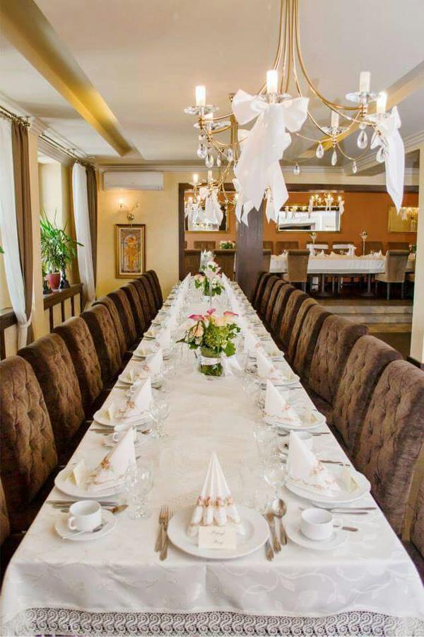 Bialy Kruk Hotel Starogard Gdański Buitenkant foto